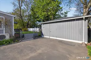 37 Camden St, Milford, CT 06461 - Photo 35