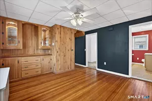 37 Camden St, Milford, CT 06461 - Photo 13