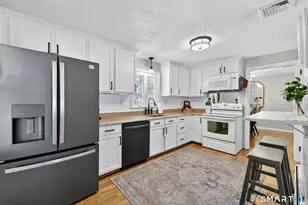 124 Lydall Rd, East Hartford, CT 06118 - Photo 3