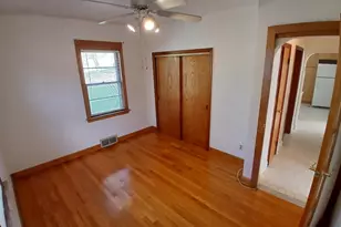 16 Church St, East Haven, CT 06512 - Photo 13