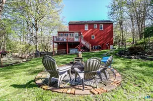 6 Ta'agan St, Danbury, CT 06811 - Photo 37