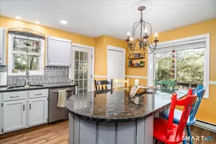 6 Ta'agan St, Danbury, CT 06811 - Photo 17