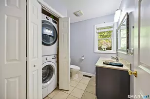 960 Thorpe Ave, Meriden, CT 06450 - Photo 21