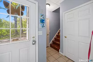 960 Thorpe Ave, Meriden, CT 06450 - Photo 3