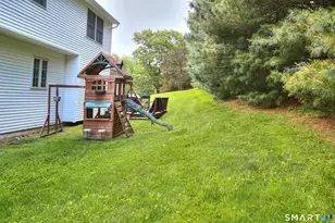 765 Cutspring Rd, Stratford, CT 06614 - Photo 29