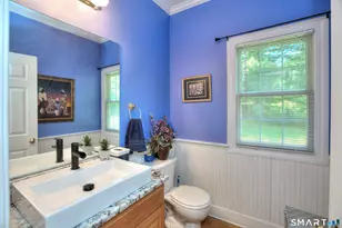 765 Cutspring Rd, Stratford, CT 06614 - Photo 17