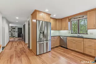 37 Tall Wood Holw, Avon, CT 06001 - Photo 15