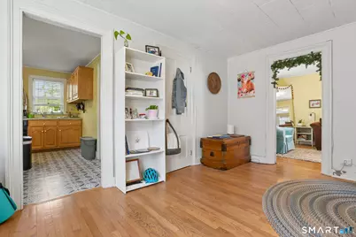 18 Cottage Street, New Haven, CT 06511 - Photo 3