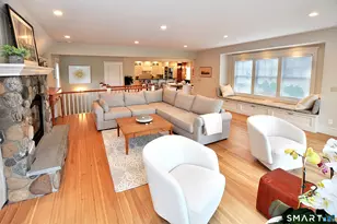 371 N Main St, Suffield, CT 06078 - Photo 13