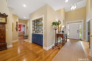 305 Richmond Glen Dr, Cheshire, CT 06410 - Photo 3