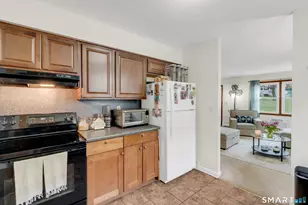 30 Stoneycrest Dr, Meriden, CT 06450 - Photo 7