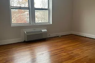 134 Woodside Green St, Stamford, CT 06840 - Photo 19