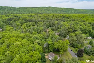 37 Madison Ln, Simsbury, CT 06092 - Photo 5