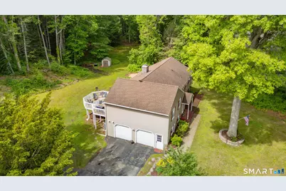 37 Madison Lane, Simsbury, CT 06092 - Photo 3