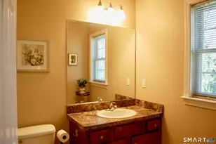 71 Gianna Dr, Manchester, CT 06040 - Photo 17