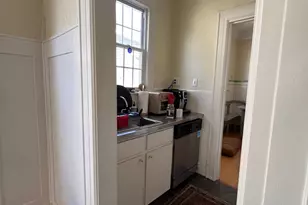 826 Orange St, New Haven, CT 06511 - Photo 3