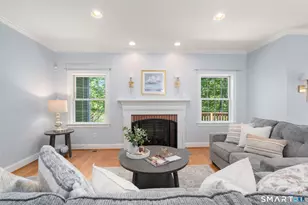 27 Mulberry Lane, Manchester, CT 06040 - Photo 7