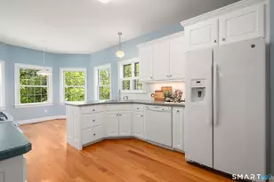 27 Mulberry Lane, Manchester, CT 06040 - Photo 17