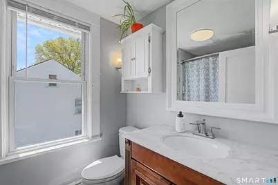 36 Cottage Place, Stratford, CT 06614 - Photo 11