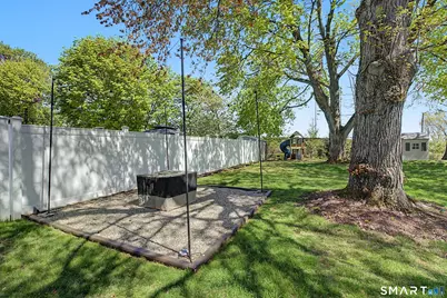 36 Cottage Place, Stratford, CT 06614 - Photo 17