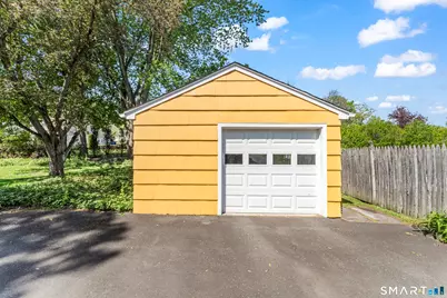 10 Brookwood Drive, Bethel, CT 06801 - Photo 5