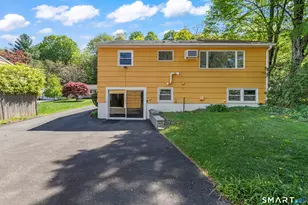 10 Brookwood Dr, Bethel, CT 06801 - Photo 3