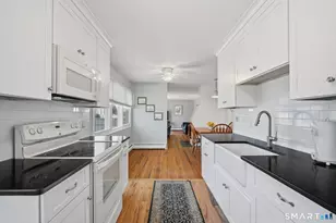 45 Sherman Rd, Enfield, CT 06082 - Photo 9