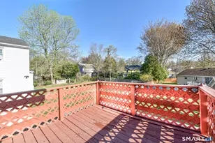 146 Warsaw St, Fairfield, CT 06825 - Photo 15