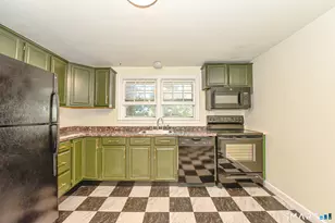 146 Warsaw St, Fairfield, CT 06825 - Photo 5