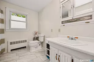 16 Ridgeland Cir, Wallingford, CT 06492 - Photo 15