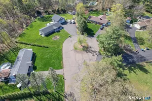 28 Maplewood Ln, North Branford, CT 06472 - Photo 31
