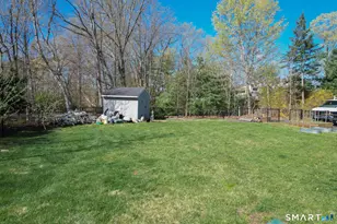 28 Maplewood Ln, North Branford, CT 06472 - Photo 37