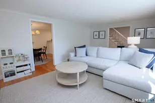 71 Riggs Ave, West Hartford, CT 06107 - Photo 7