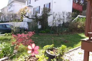 858 Hope St, Stamford, CT 06907 - Photo 3