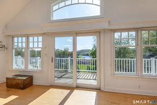 34 Skyline Dr, Brookfield, CT 06804 - Photo 15