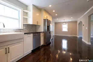 19 Burwood Ave, Stamford, CT 06902 - Photo 11