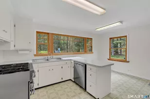 148 Old Redding Rd, Redding, CT 06896 - Photo 15