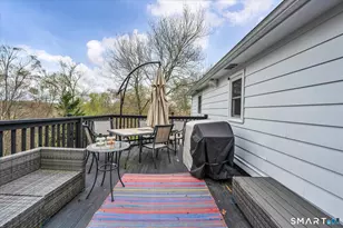 142 Old Stagecoach Rd, Meriden, CT 06450 - Photo 27