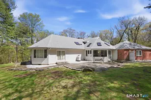 54 Kenmore Rd, Bloomfield, CT 06002 - Photo 39