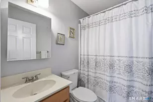 2 Rivermead, Avon, CT 06001 - Photo 25