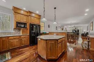 38 Jeremy Dr, East Lyme, CT 06333 - Photo 11