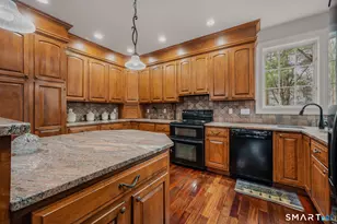 38 Jeremy Dr, East Lyme, CT 06333 - Photo 13
