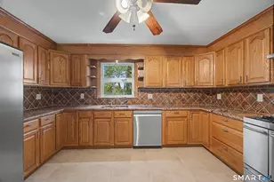 128 Ann Terrace, Stratford, CT 06615 - Photo 23