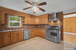128 Ann Terrace, Stratford, CT 06615 - Photo 21
