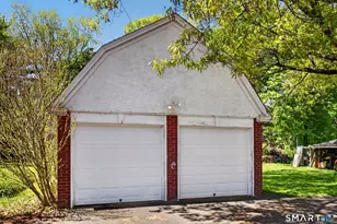 142 Washington Ave, Hamden, CT 06518 - Photo 5