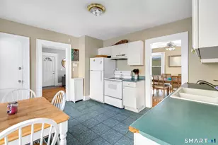 142 Washington Ave, Hamden, CT 06518 - Photo 15