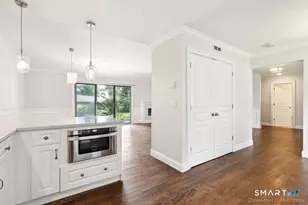 122 Heritage Vlg, Southbury, CT 06488 - Photo 3