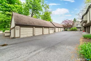 122 Heritage Vlg, Southbury, CT 06488 - Photo 21