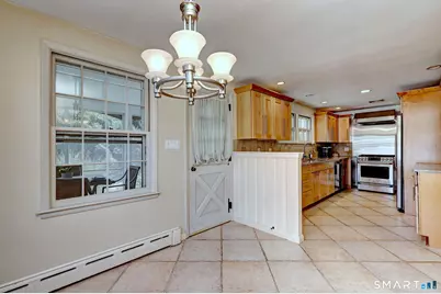 1085 Dunbar Hill Road, Hamden, CT 06514 - Photo 17