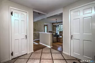 1085 Dunbar Hill Rd, Hamden, CT 06514 - Photo 19